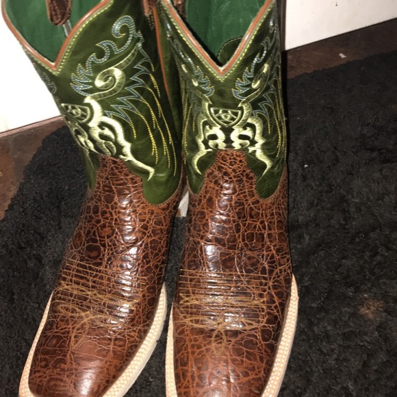 ariat mesteno boots
